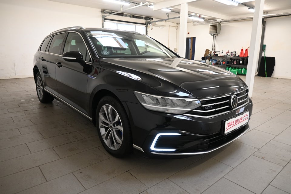 VW Passat 1,4 GTE High Variant DSG 5d