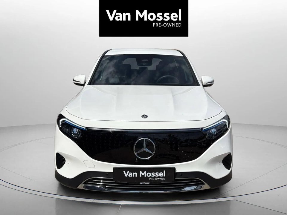 Mercedes EQB250+ Progressive 5d
