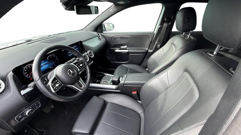 Mercedes EQA250+ Progressive 5d