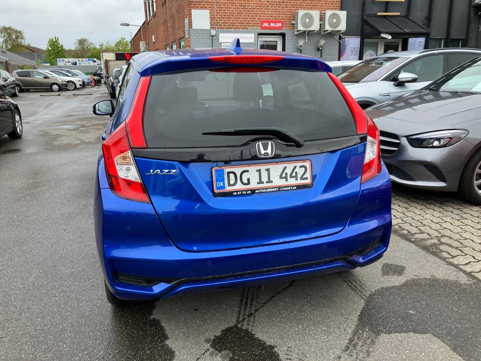 Honda Jazz 1,3 i-VTEC Elegance CVT 5d