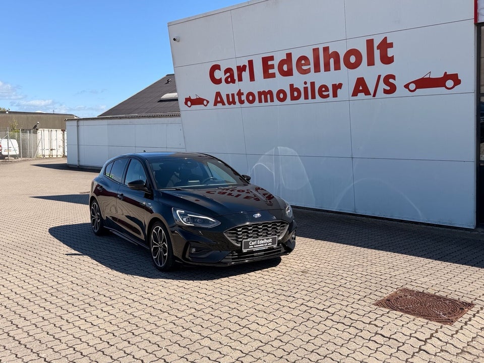 Ford Focus 1,0 EcoBoost ST-Line 5d