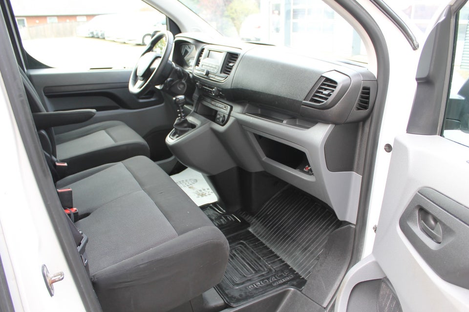 Toyota ProAce Verso 1,5 D 120 Long Combi 9prs 5d