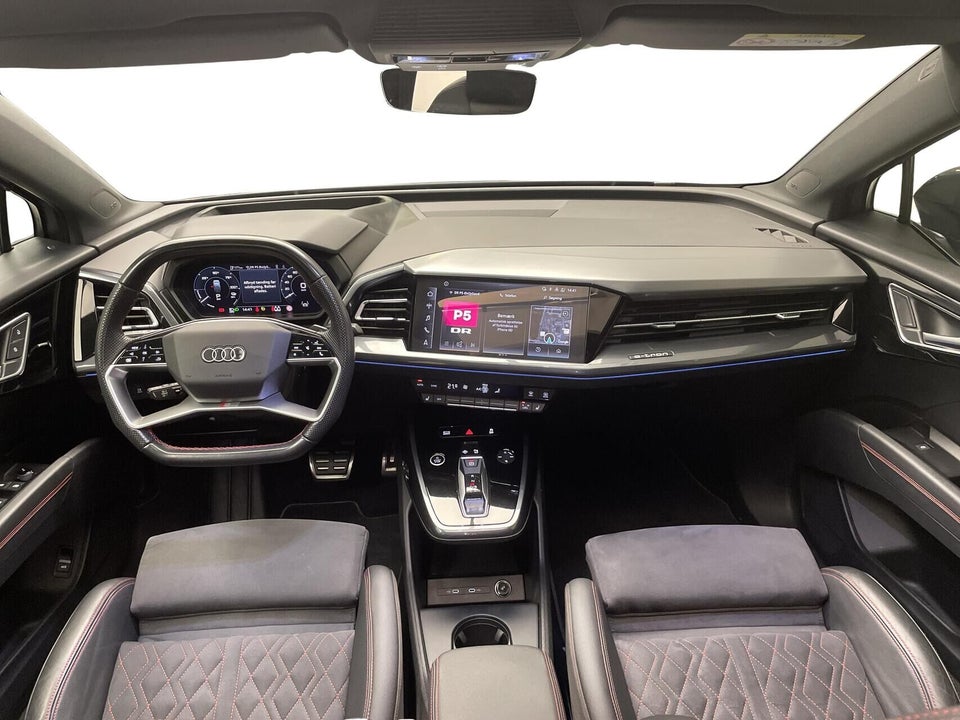 Audi Q4 e-tron 40 S-line Sportback 5d