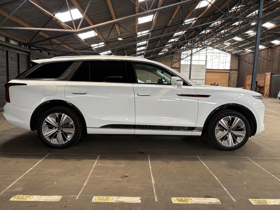 Hongqi E-HS9 84 Comfort 5d