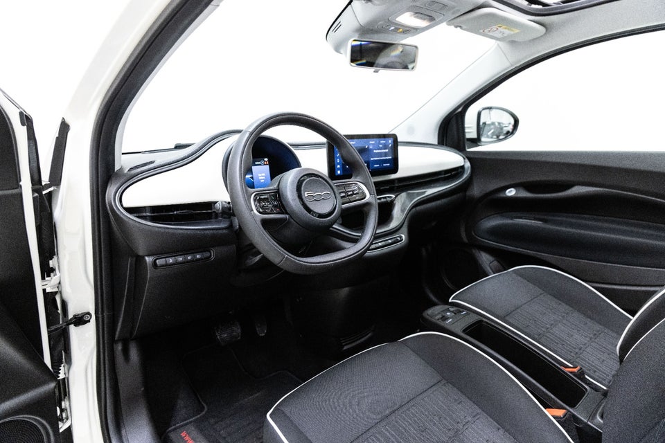 Fiat 500e 42 Icon Cabrio 2d