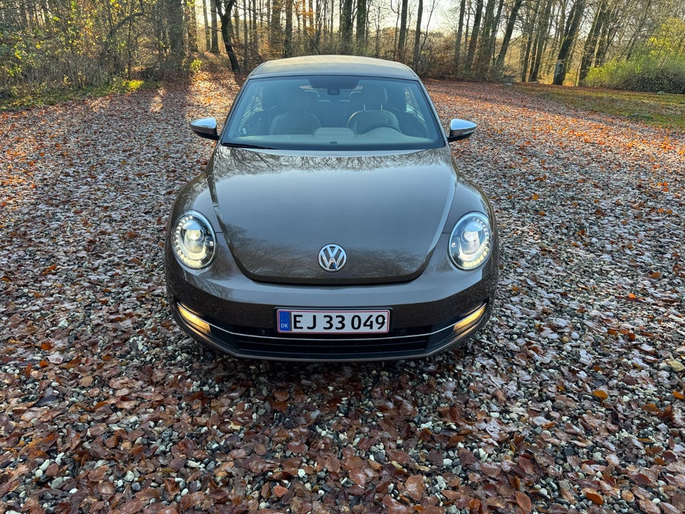 VW The Beetle 2,0 TDi 140 Design Cabriolet DSG 2d