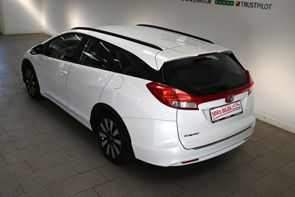 Honda Civic 1,8 i-VTEC Elegance Tourer aut. 5d
