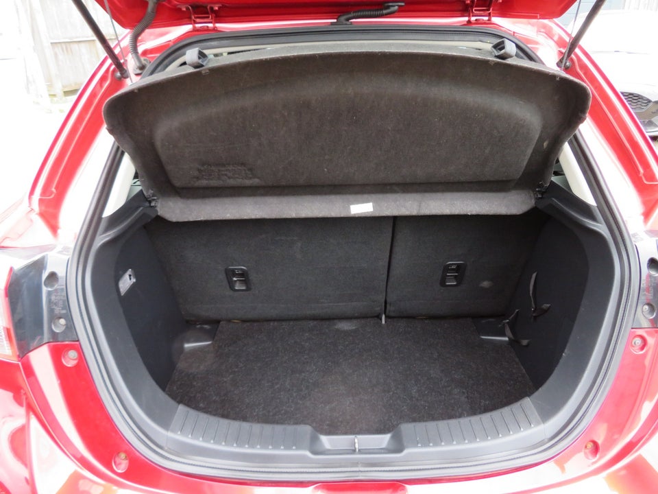 Mazda 2 1,5 SkyActiv-G 90 Niseko aut. 5d