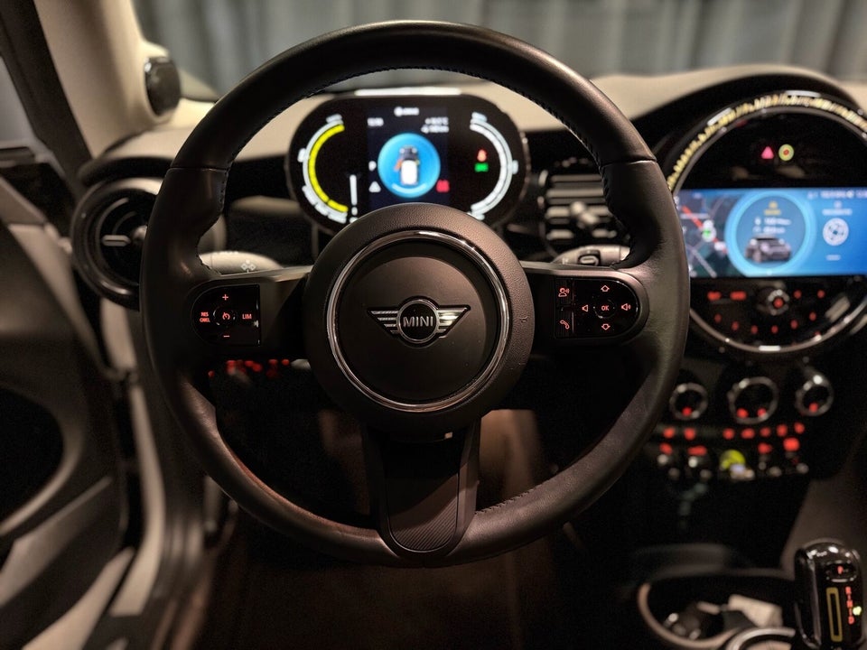 MINI Cooper SE Edition Premium Plus 3d