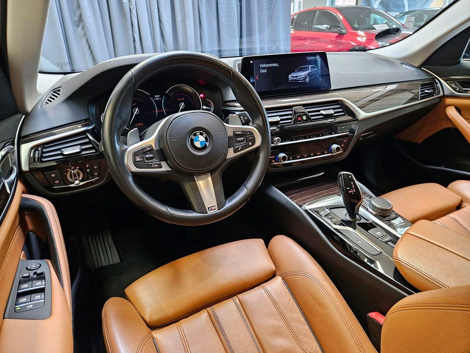 BMW 520d 2,0 Touring Connected aut. 5d