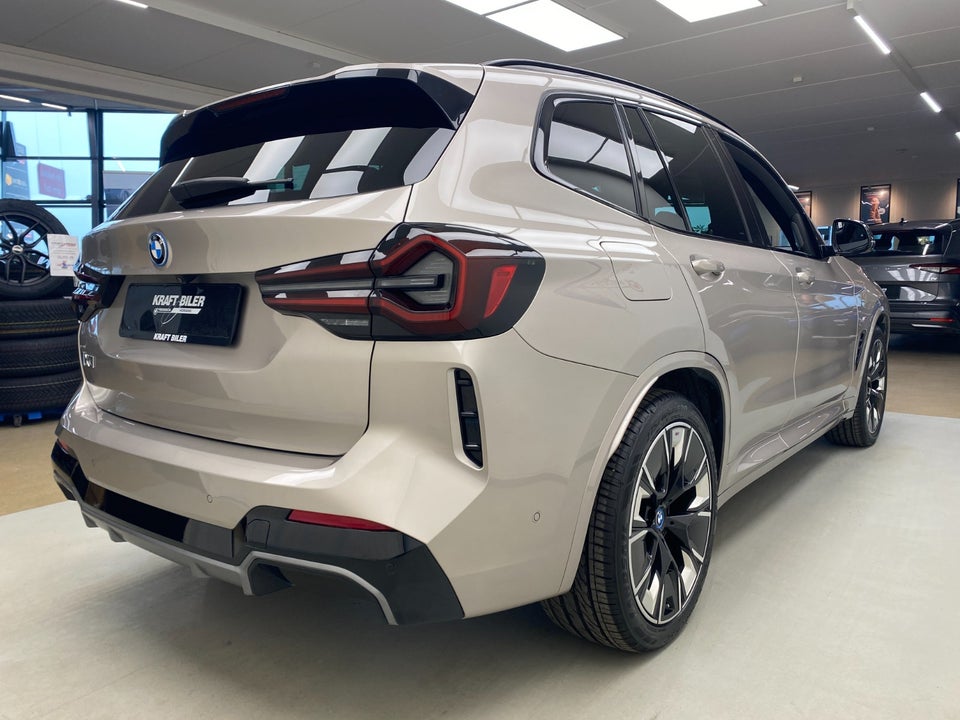 BMW iX3 Charged Plus M-Sport 5d