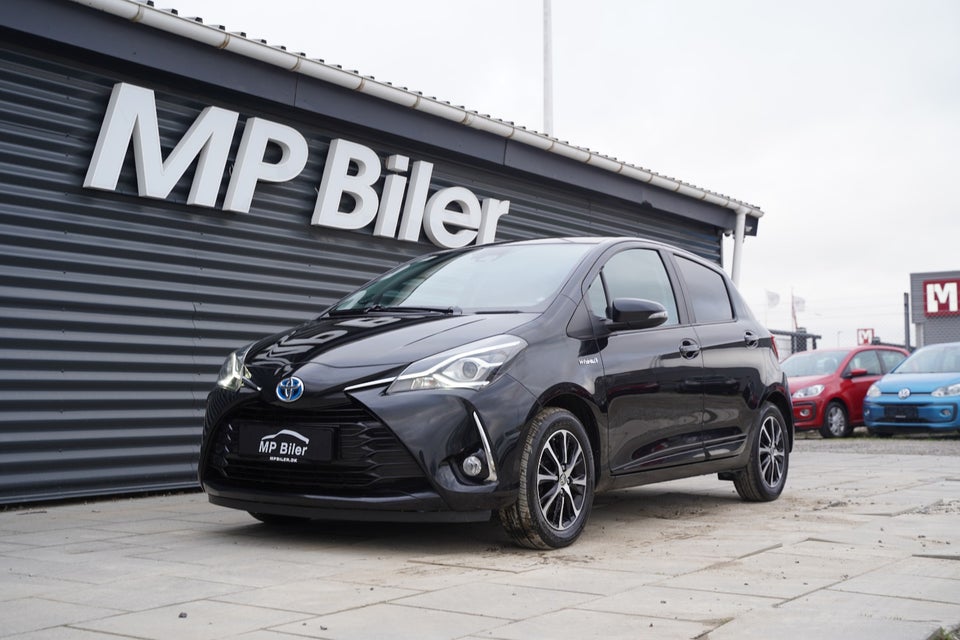 Toyota Yaris 1,5 Hybrid H3 Limited e-CVT 5d