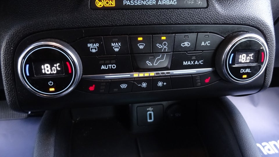 Ford Focus 1,5 EcoBlue ST-Line Business stc. aut. 5d