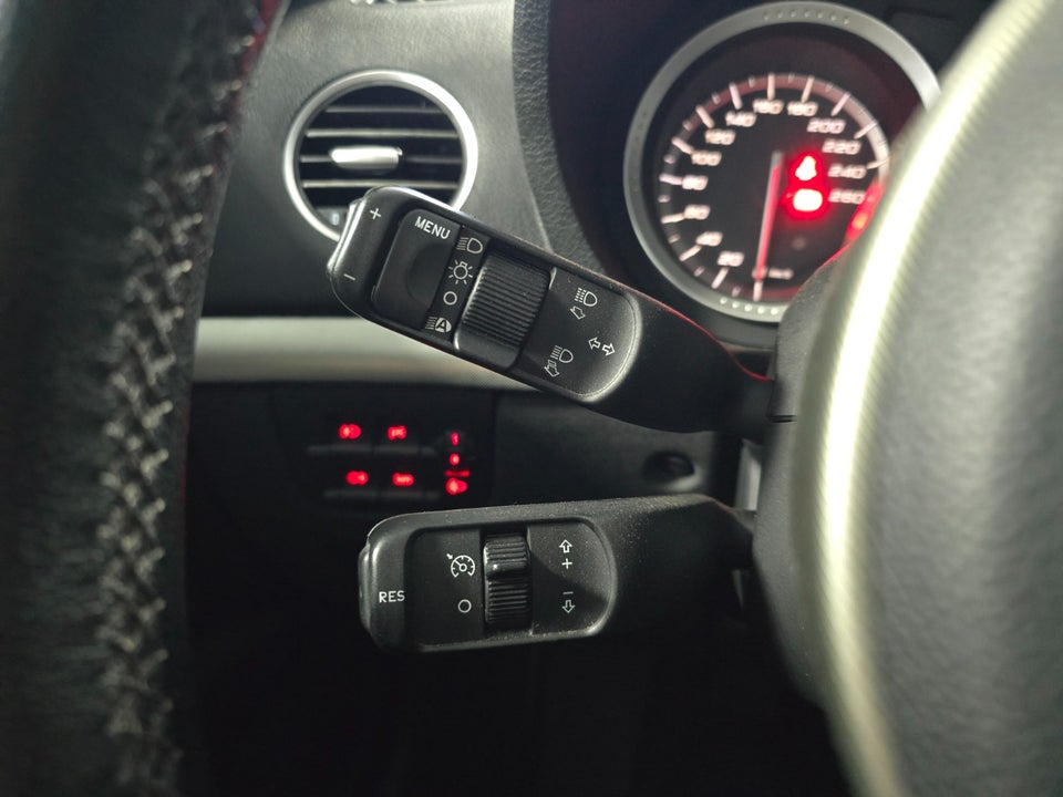 Alfa Romeo 159 1,75 TBi Distinctive Sportwagon 5d