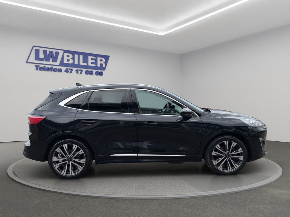 Ford Kuga 2,5 PHEV Vignale CVT 5d