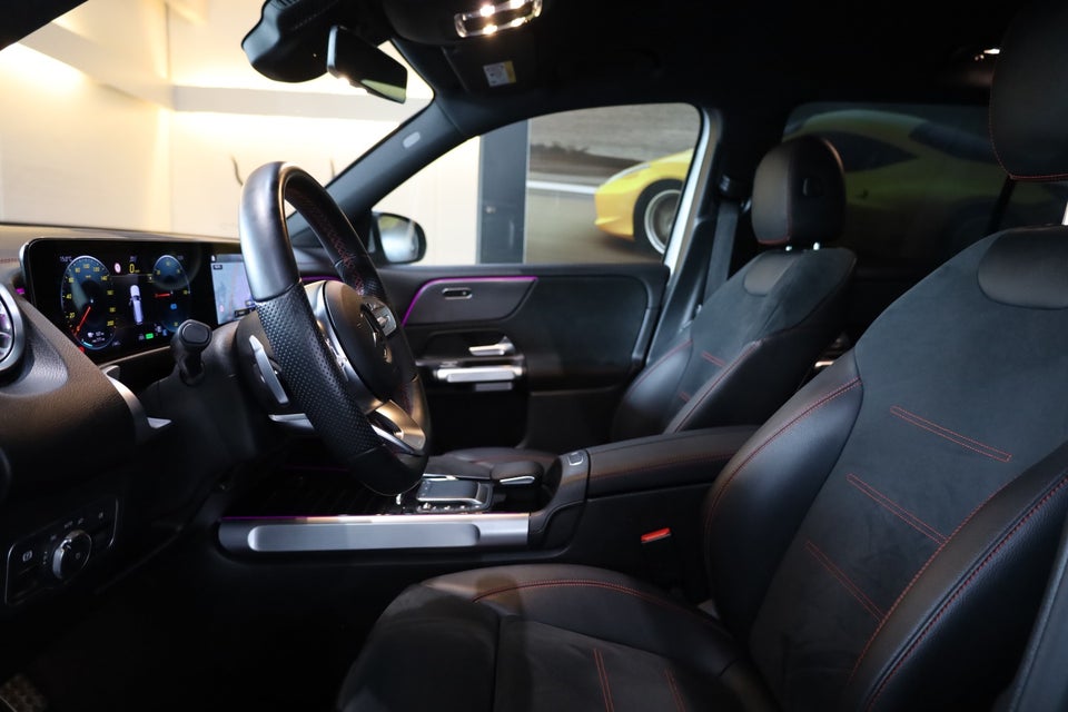 Mercedes EQB300 AMG Line 4Matic 5d