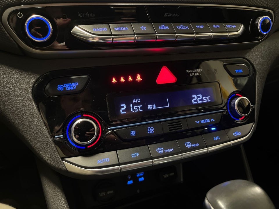 Hyundai Ioniq 1,6 PHEV Trend DCT 5d