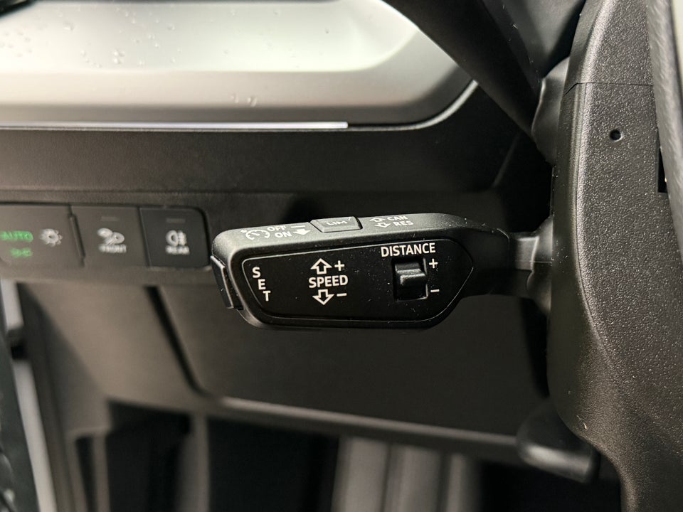 Audi Q4 e-tron 40 Advanced 5d