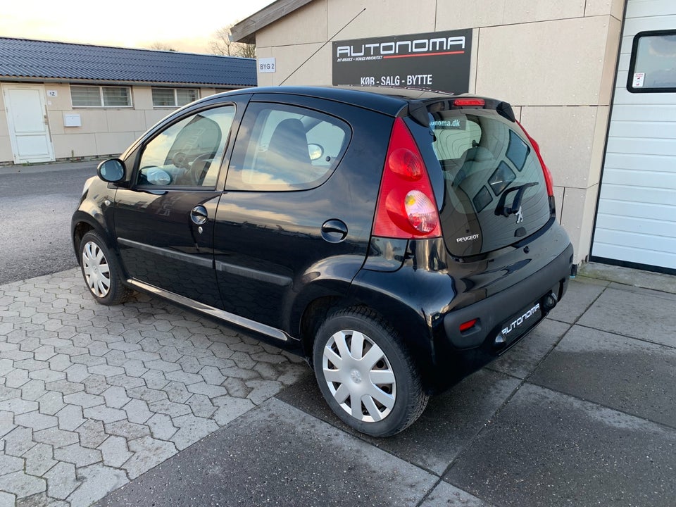 Peugeot 107 1,0 Trendy 5d