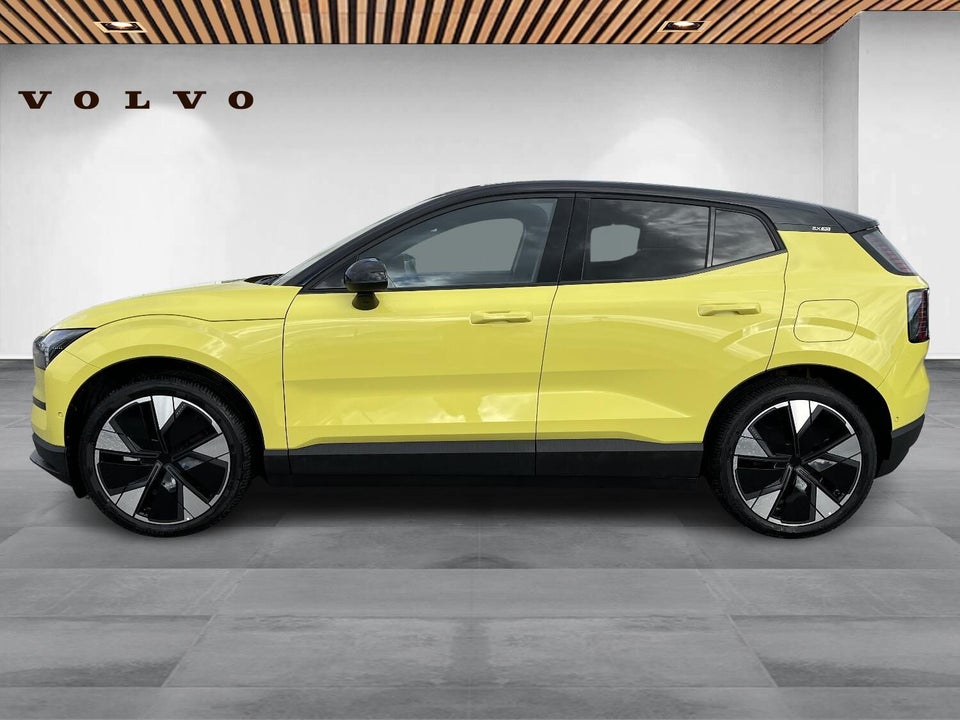 Volvo EX30 Extended Range Ultra 5d