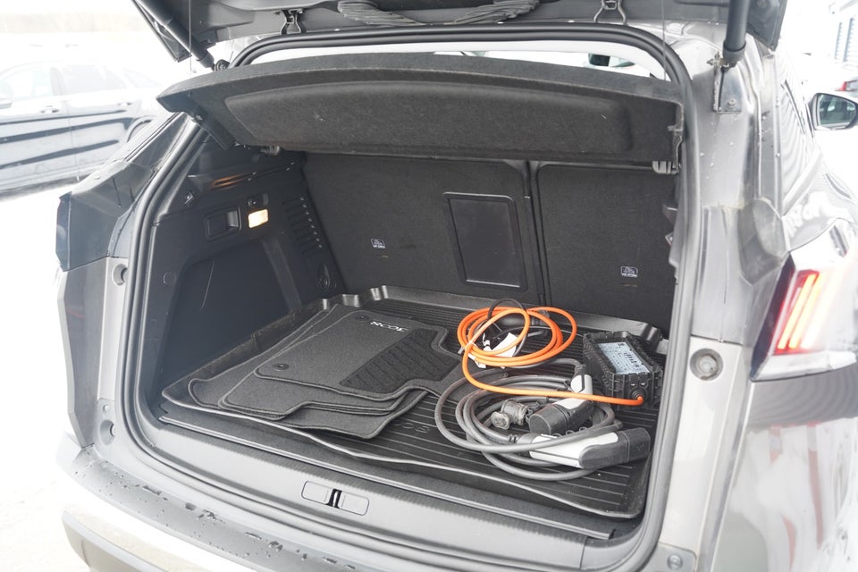 Peugeot 3008 1,6 Hybrid Allure Pack EAT8 5d