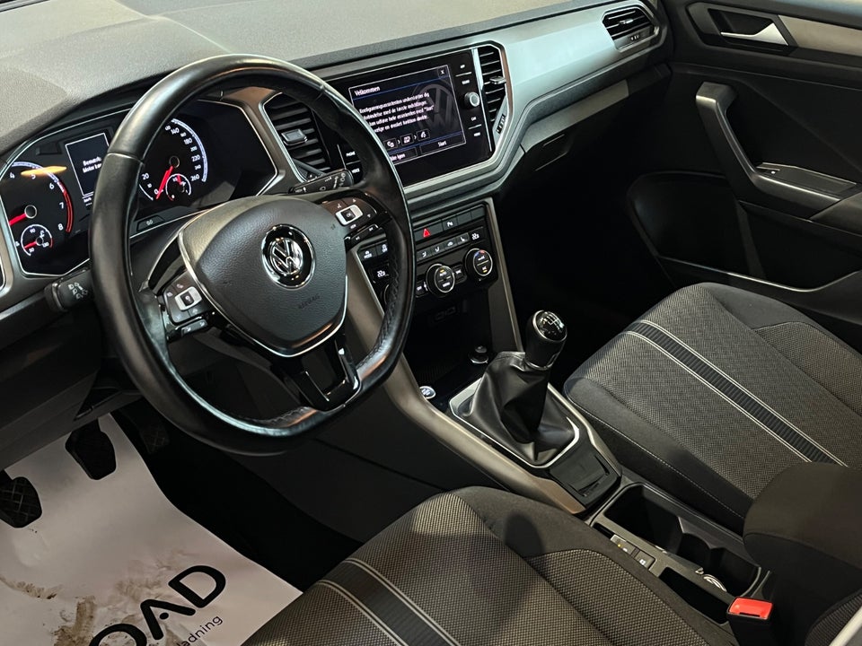 VW T-Roc 1,0 TSi 115 Style 5d