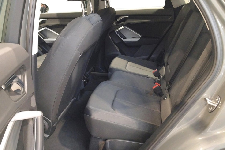 Audi Q3 35 TFSi Sportback S-tr. 5d