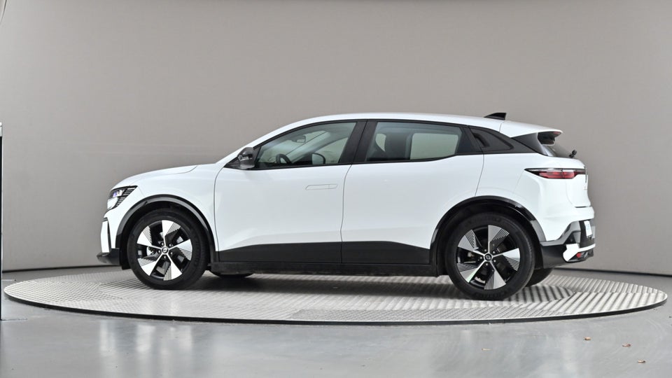 Renault Megane E-Tech 60 Equilibre 5d