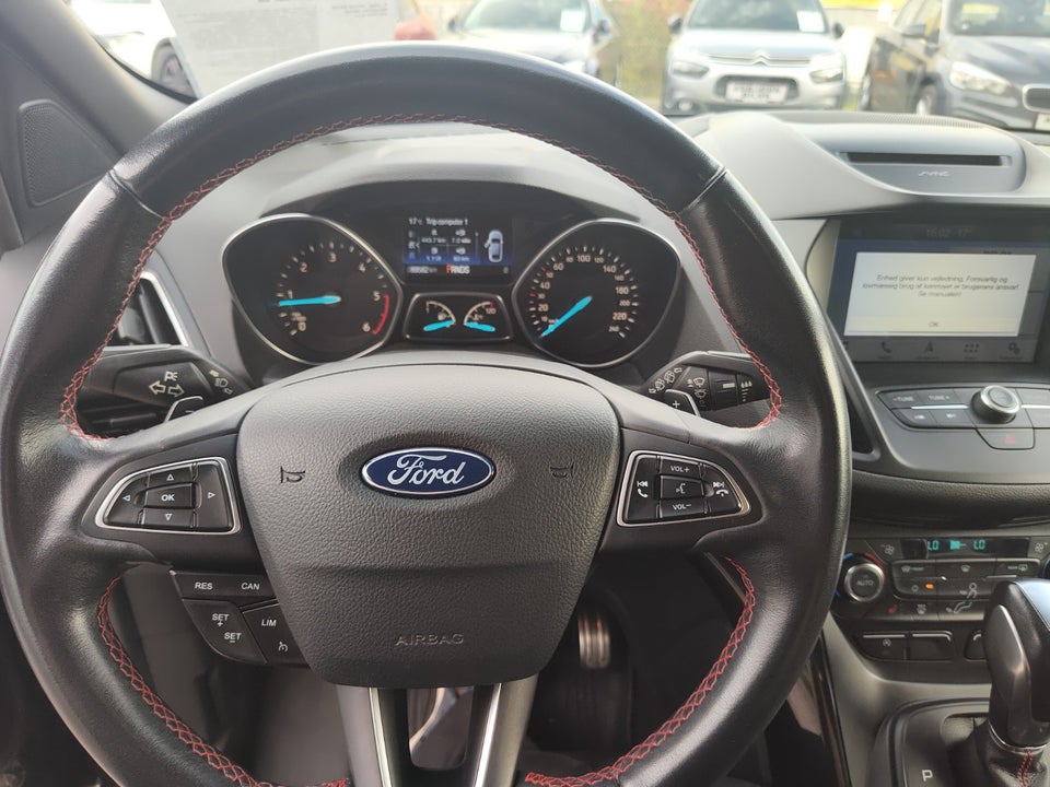 Ford Kuga 2,0 TDCi 120 ST-Line aut. 5d