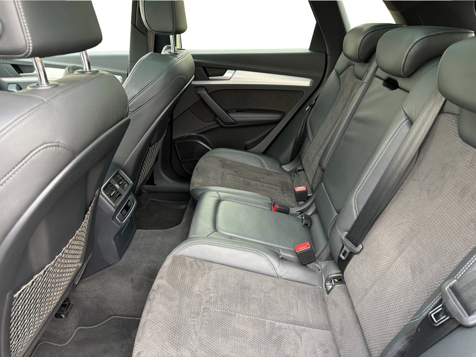 Audi Q5 2,0 TFSi 180 quattro 5d