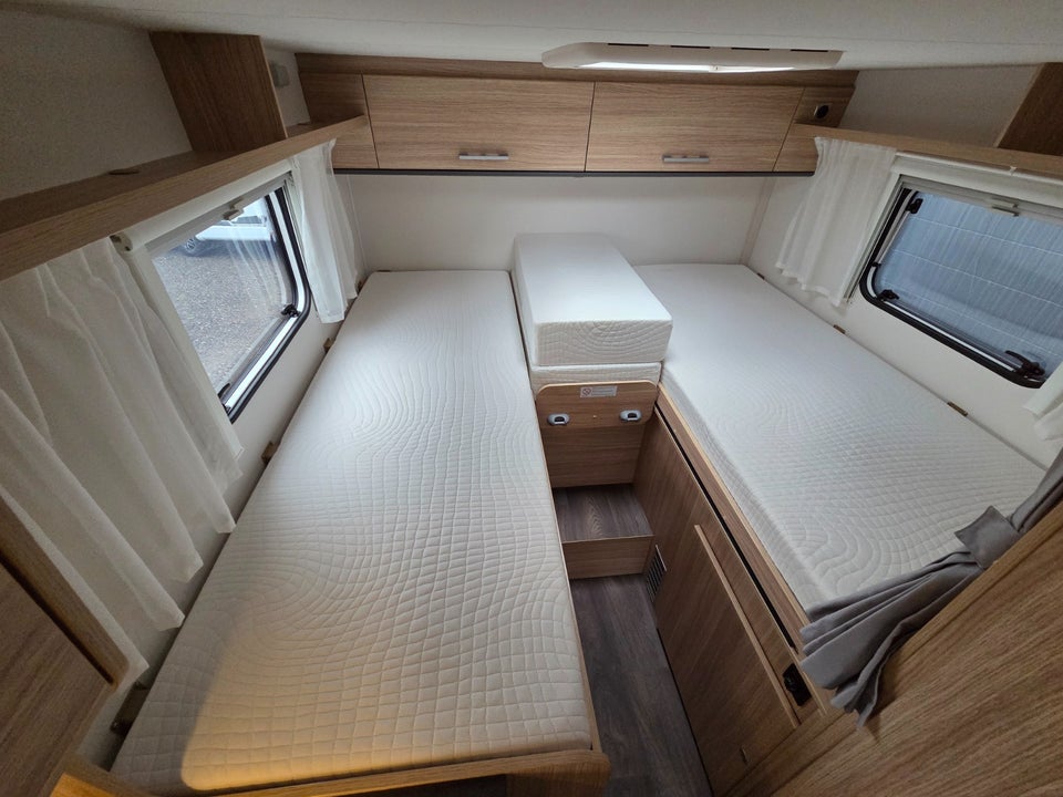 Sunlight V66 2,2 JTD 140 aut. 3d