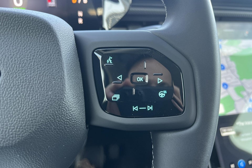 Ford Explorer 77 Premium Extended Range 5d