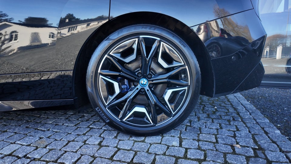 BMW iX xDrive50 Supercharged Sport 5d