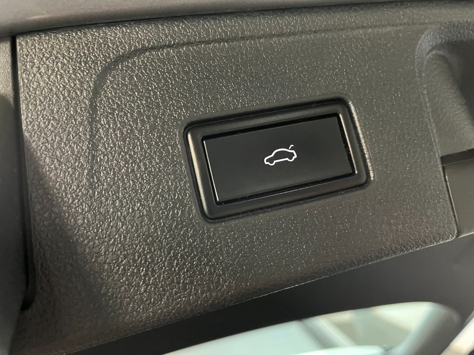 VW Passat 2,0 TDi 150 Business Variant DSG 5d