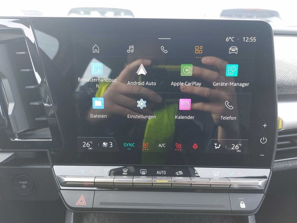 Renault Megane E-Tech 40 Equilibre 5d