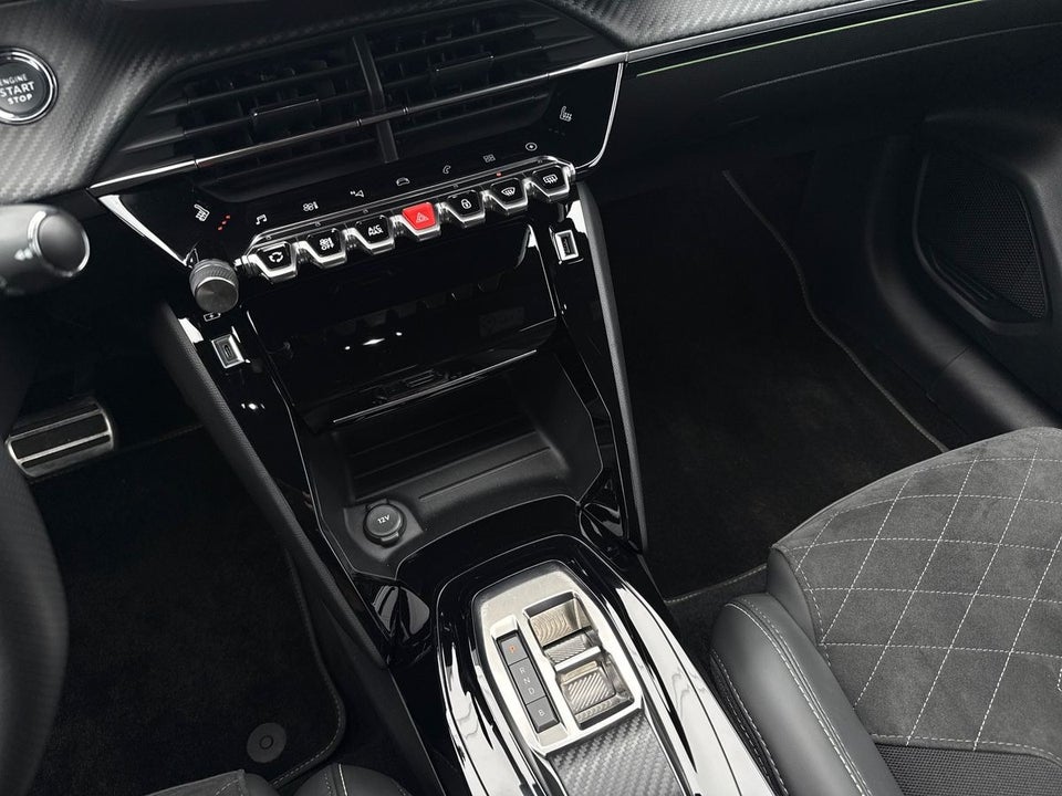 Peugeot e-208 50 GT Pack 5d