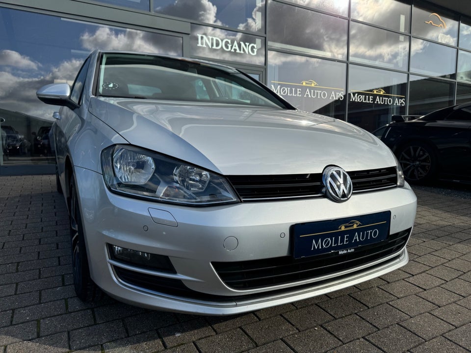 VW Golf VII 1,6 TDi 110 Allstar Variant DSG BM 5d