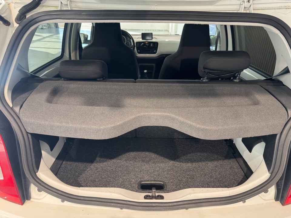 VW Up! 1,0 75 White Up! 5d