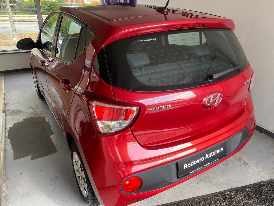 Hyundai i10 1,0 Touch 5d