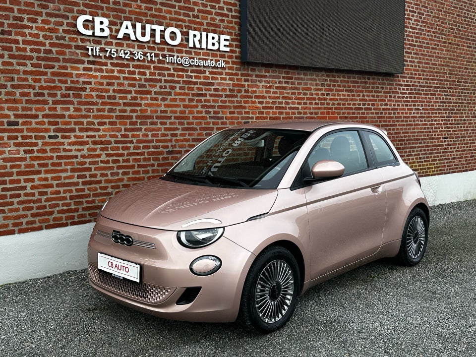 Fiat 500e 42 Icon 3d