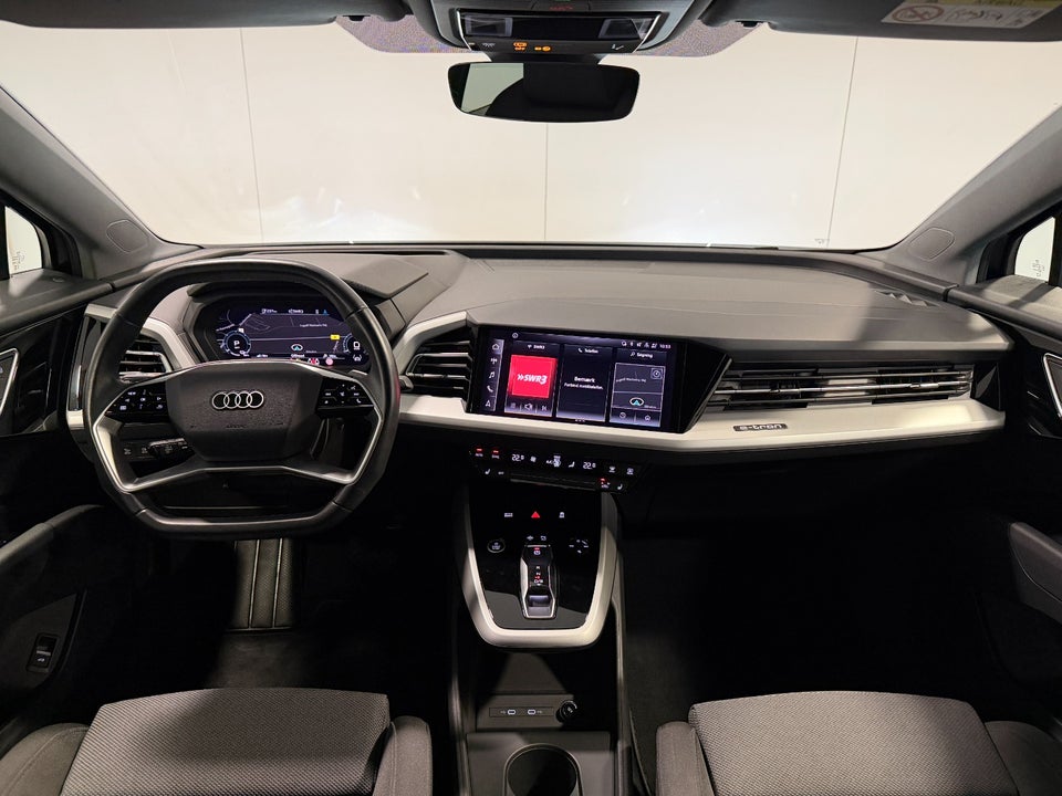 Audi Q4 e-tron 40  5d