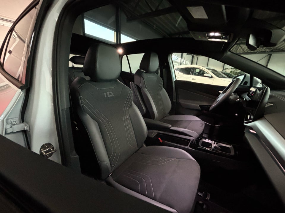 VW ID.4 77 Style 5d