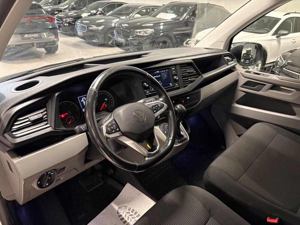 VW Transporter 2,0 TDi 150 Kassevogn DSG kort