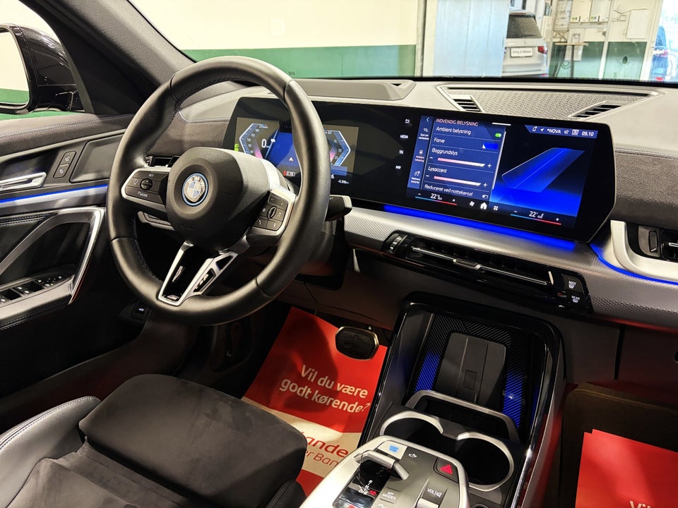 BMW iX2 xDrive30 M-Sport 5d
