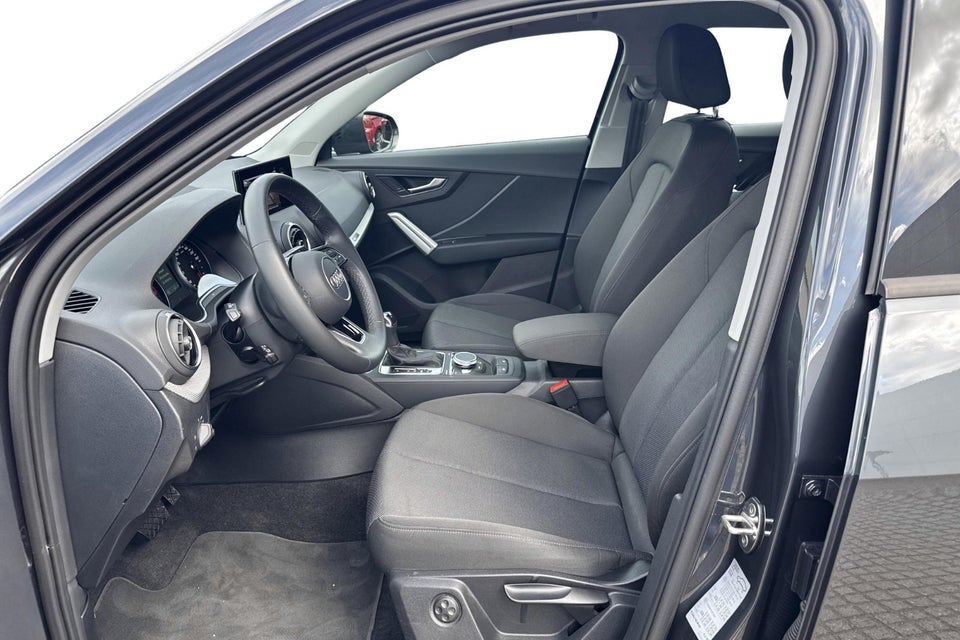 Audi Q2 35 TFSi Prestige S-tr. 5d