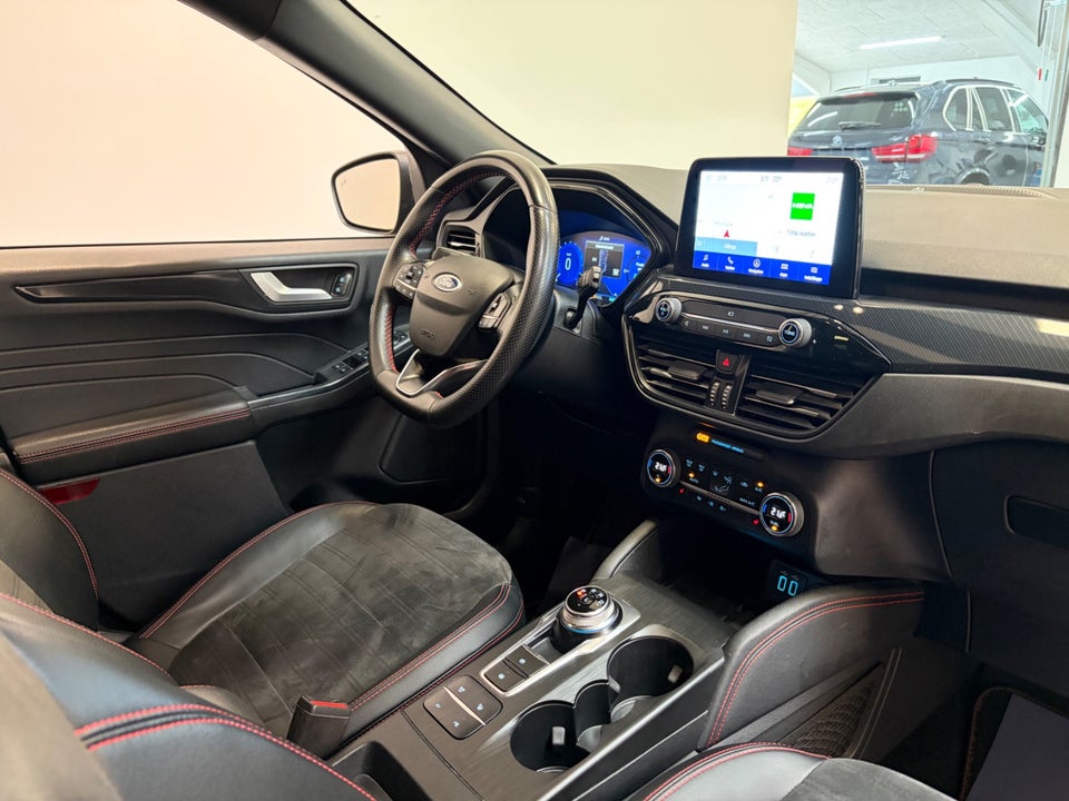 Ford Kuga 2,5 PHEV ST-Line X CVT 5d