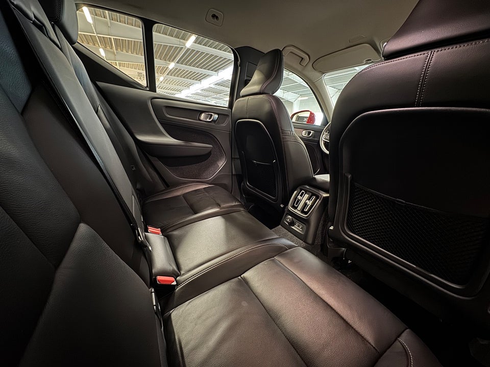 Volvo XC40 1,5 T4 ReCharge Inscription aut. 5d