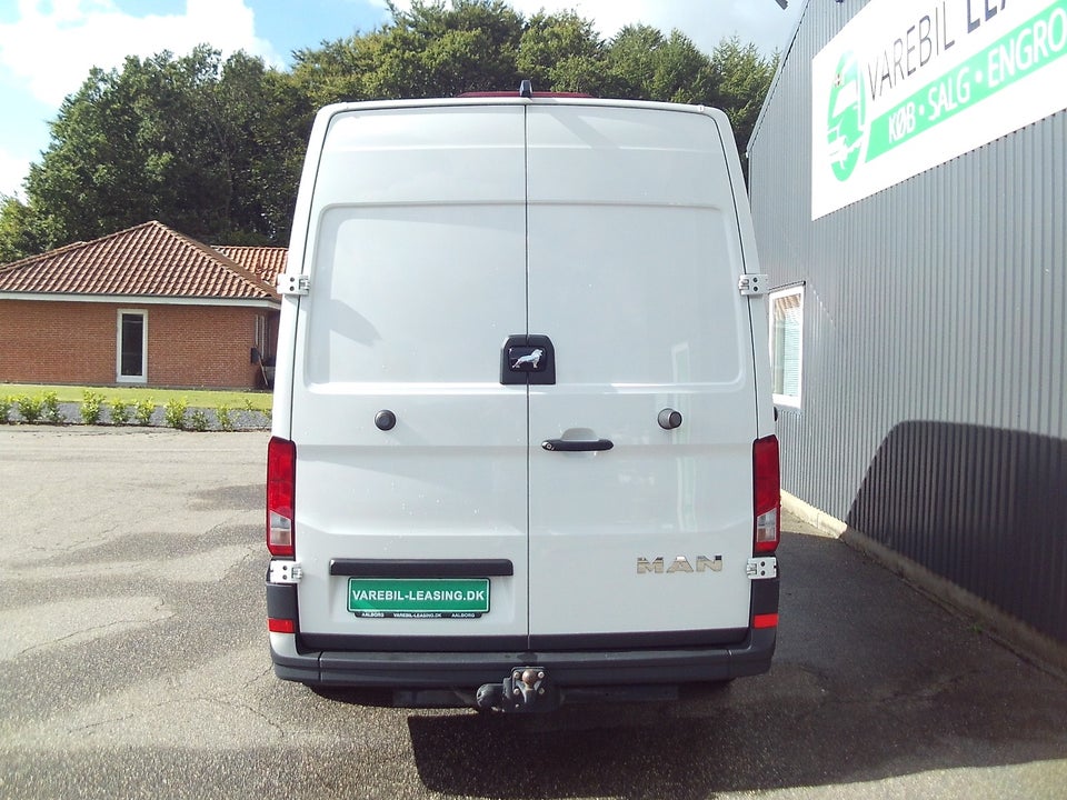 MAN TGE 2,0 3.180 Kassevogn L3H3 aut. FWD