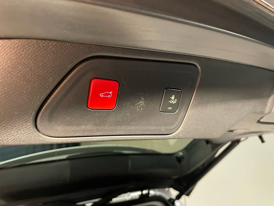 Peugeot 3008 1,6 Hybrid Allure Pack EAT8 5d