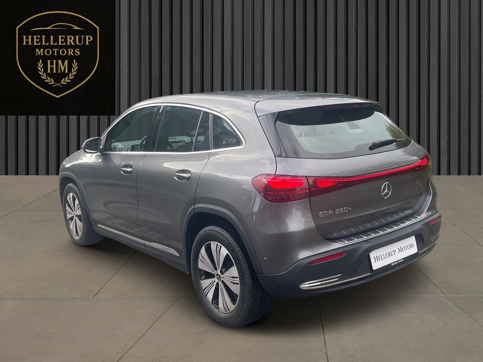 Mercedes EQA250+ Progressive Advance 5d